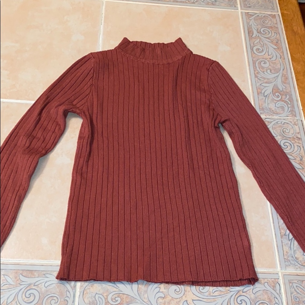 ribbed-knit solid sweater
